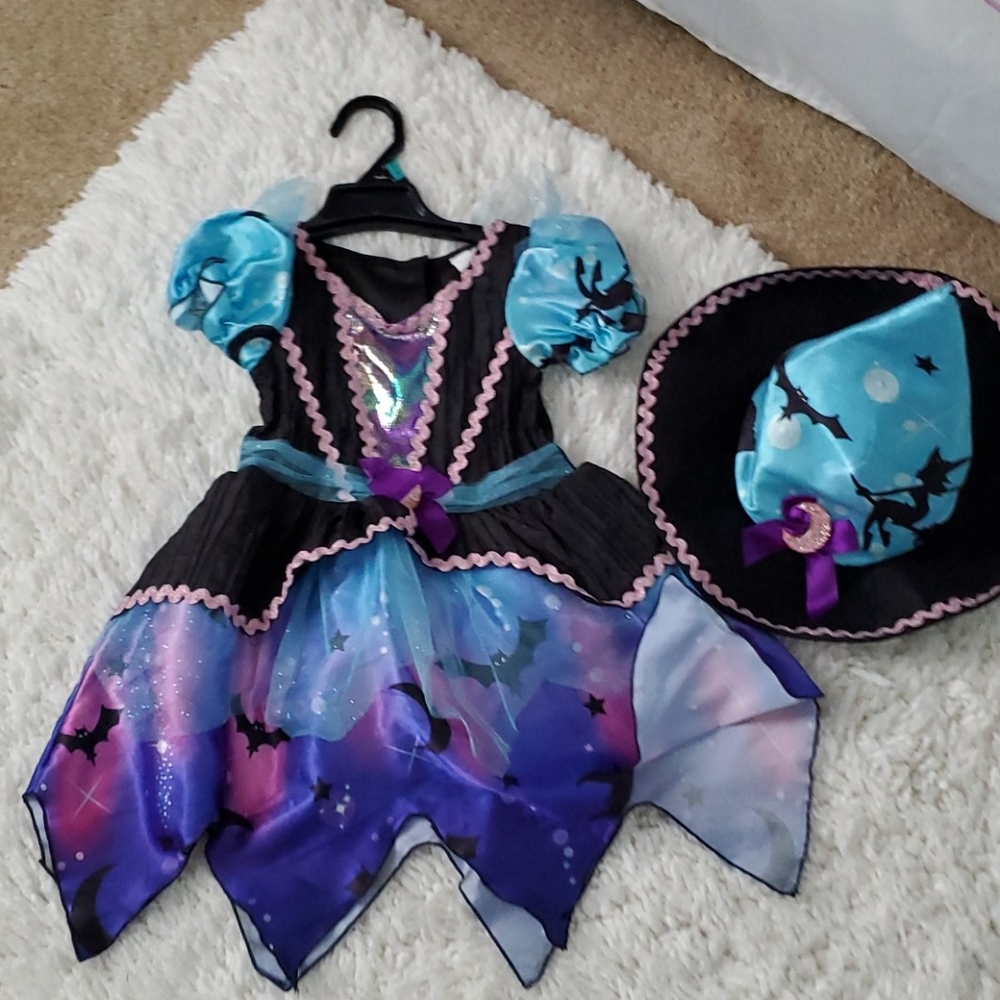 Witch Halloween costume